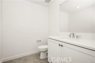 Residential Lease for rent at 1627 W Lincoln Avenue 101, Anaheim CA featuring 3 beds and 4 baths