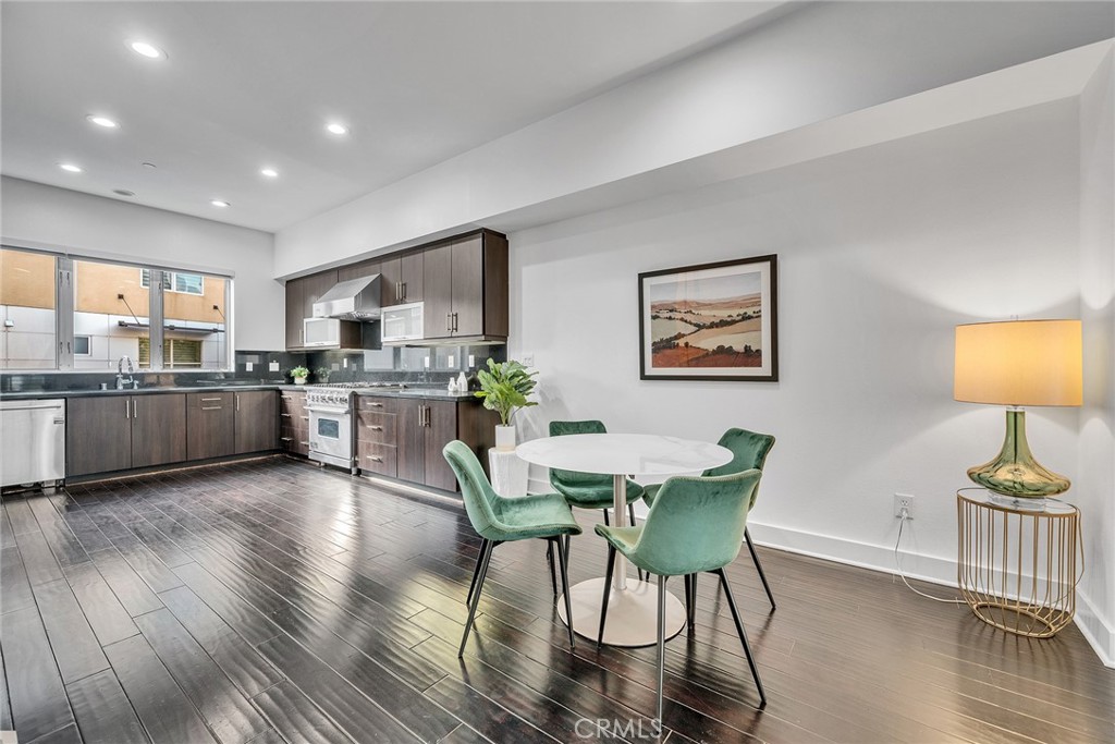 Residential for sale at 726 Rockefeller, Irvine CA featuring 3 beds and 4 baths