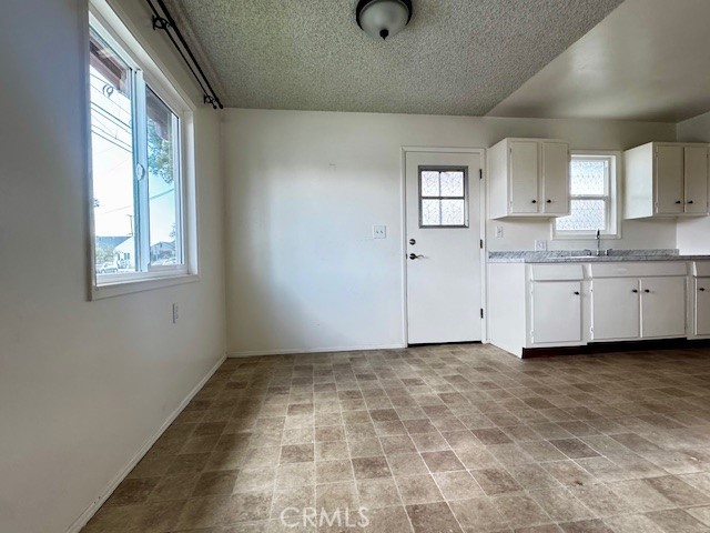 Residential Lease for rent at 25225 Eshelman, Lomita CA featuring 3 beds and 1 bath