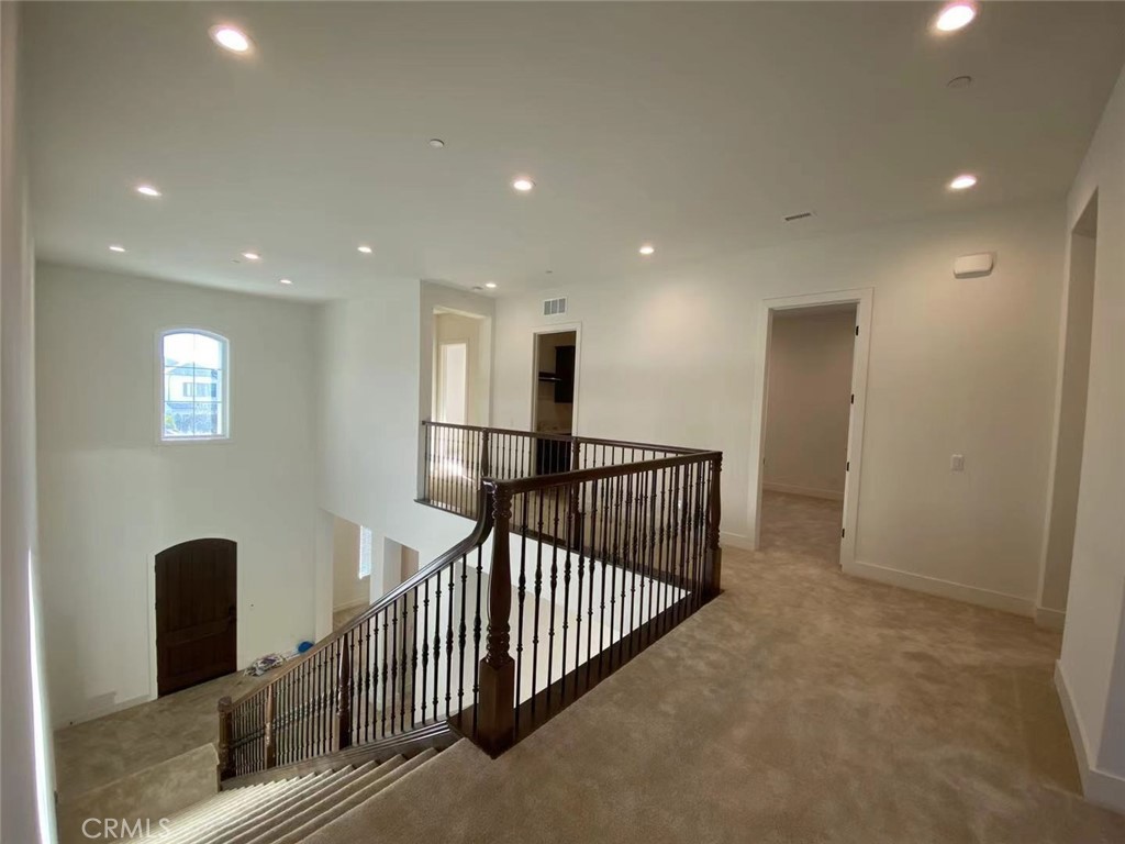 Residential Lease for rent at 101 interstellar, Irvine CA featuring 5 beds and 6 baths