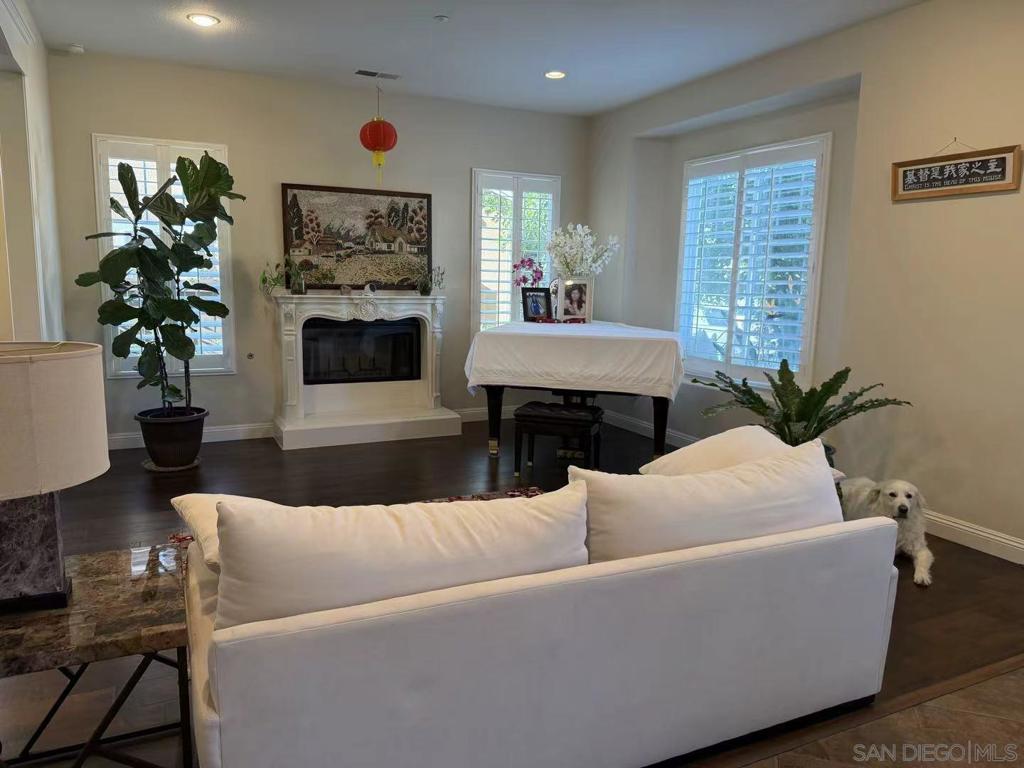 Residential Lease for rent at 16156 Palomino Valley Rd, San Diego CA featuring 5 beds and 5 baths
