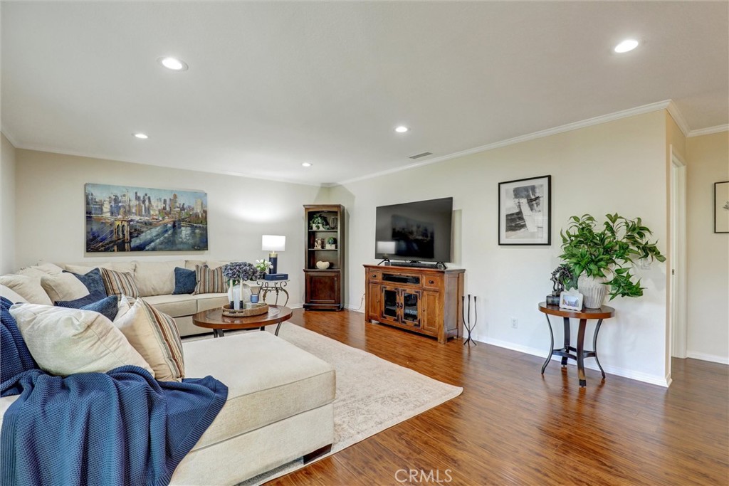 Residential for sale at 2405 Via Mariposa W 1-H, Laguna Woods CA featuring 2 beds and 2 baths