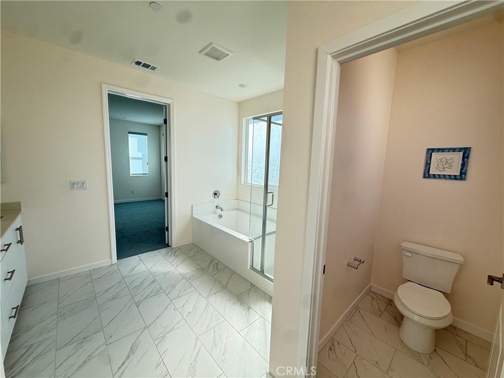 Residential Lease for rent at 15820 Caterpillar, Fontana CA featuring 4 beds and 3 baths