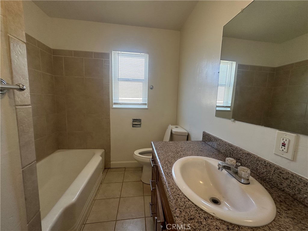 Residential for sale at 422 N Glenn, Fresno CA featuring 8 beds and 8 baths