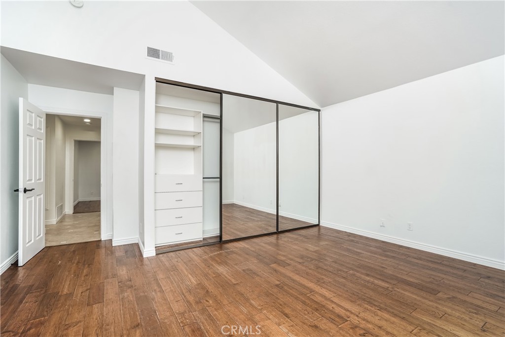 Residential Lease for rent at 4 Aberdeen St, Irvine CA featuring 3 beds and 2 baths