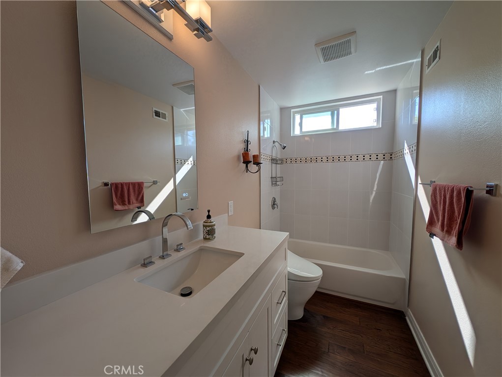 Residential Lease for rent at 2822 Jason Court, Thousand Oaks CA featuring 4 beds and 3 baths