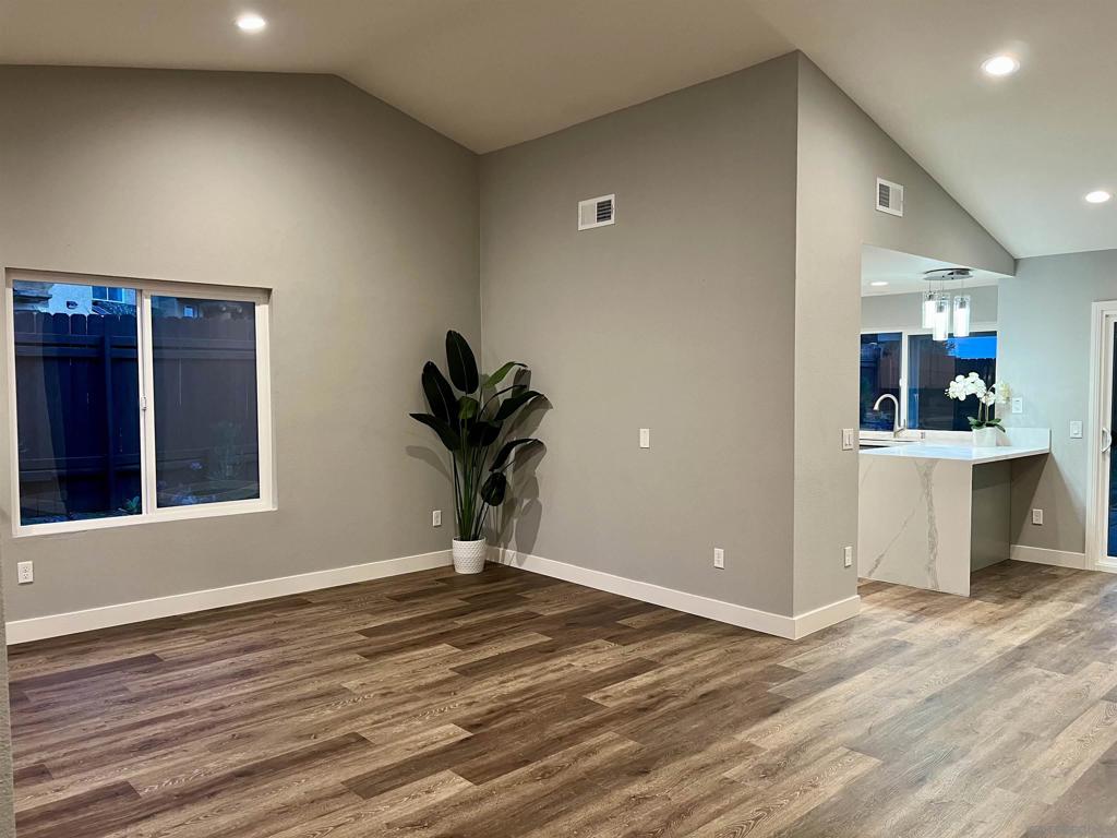 Residential for sale at 1487 Corte Rapallo, Escondido CA featuring 3 beds and 2 baths