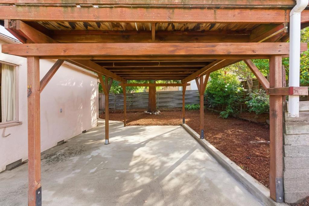 Residential for sale at 915 Cloud Avenue, Menlo Park CA featuring 4 beds and 3 baths