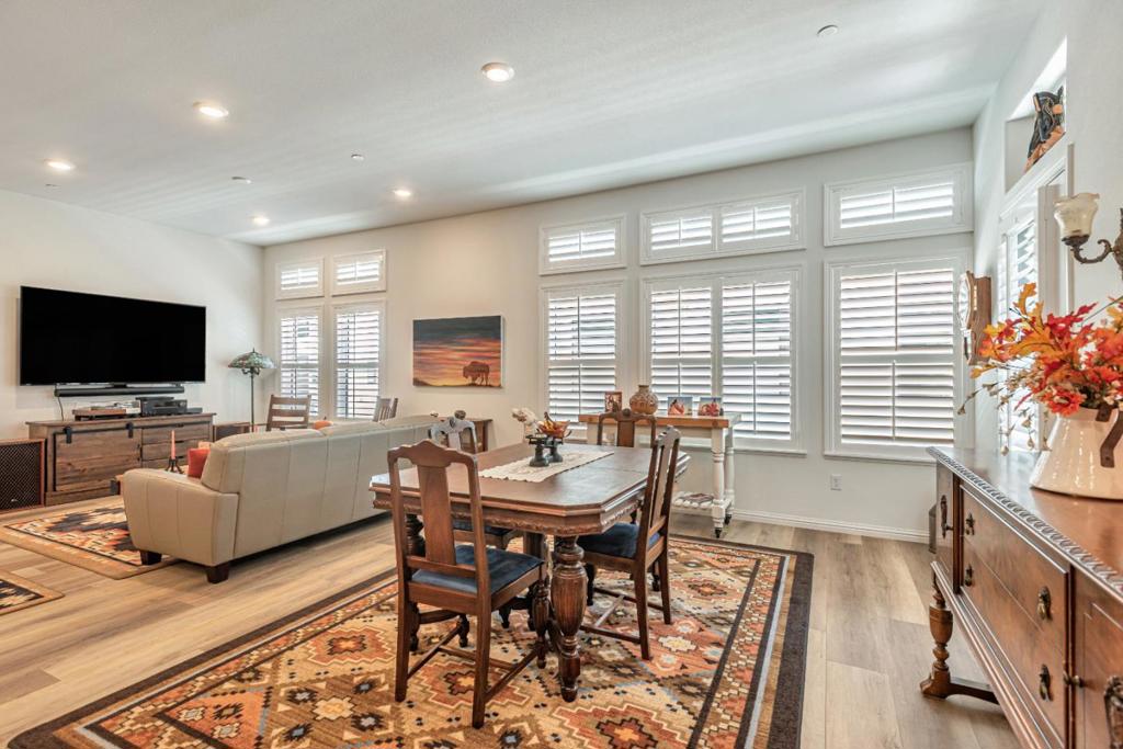 Residential for sale at 220 Waters Park Circle 201, San Mateo CA featuring 3 beds and 3 baths