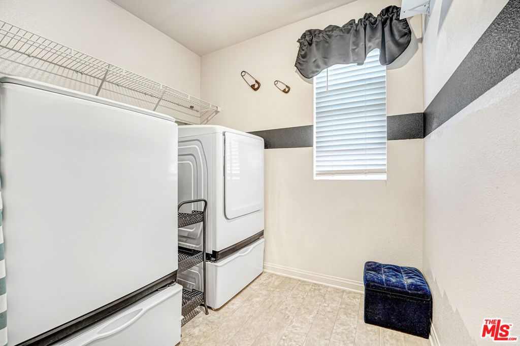 Residential for sale at 1409 Turin Lane, Los Angeles CA featuring 3 beds and 3 baths