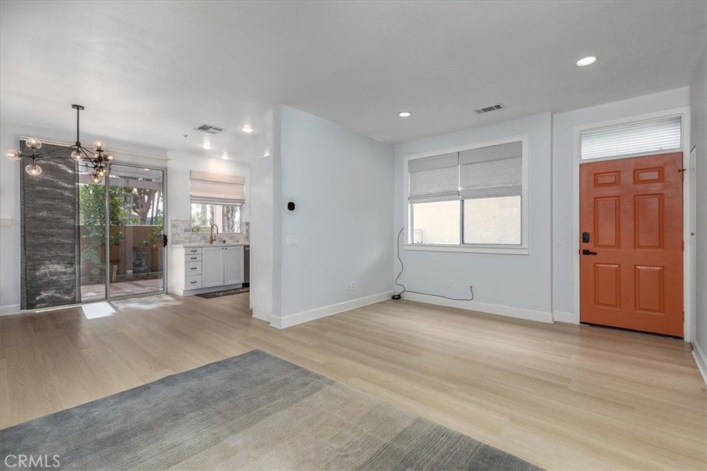 Residential Lease for rent at 62 Calle De Los Ninos, Rancho Santa Margarita CA featuring 3 beds and 3 baths