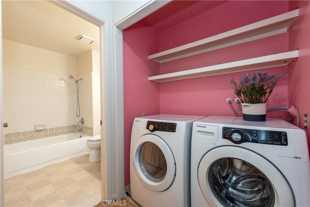 Residential for sale at 25728 View Pointe, Lake Forest CA featuring 1 bed and 1 bath