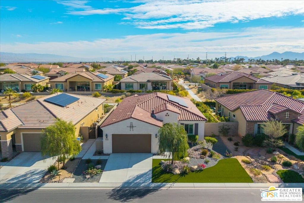 Residential for sale at 25 Carmenere, Rancho Mirage CA featuring 2 beds and 2 baths