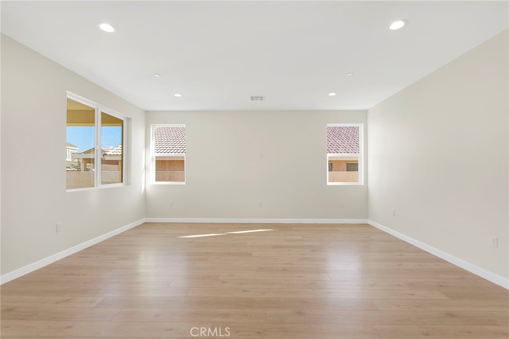 Residential for sale at 13525 Sea Gull Dr, Victorville CA featuring 4 beds and 3 baths