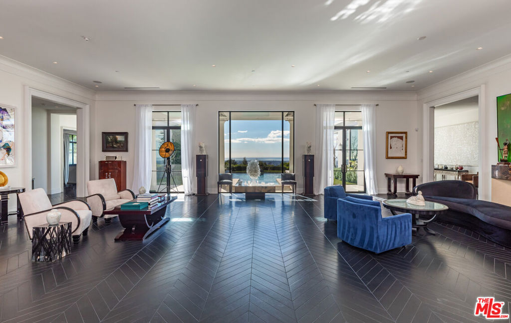 Residential for sale at 610 Arkell Drive, Beverly Hills CA featuring 5 beds and 6 baths