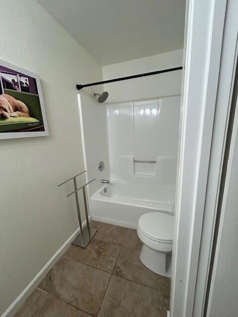 Residential Lease for rent at 685 N Ashurst Court 108, Palm Springs CA featuring 1 bed and 1 bath