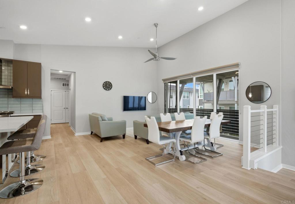 Residential Lease for rent at 10433 Newbliss Way, San Diego CA featuring 3 beds and 2 baths