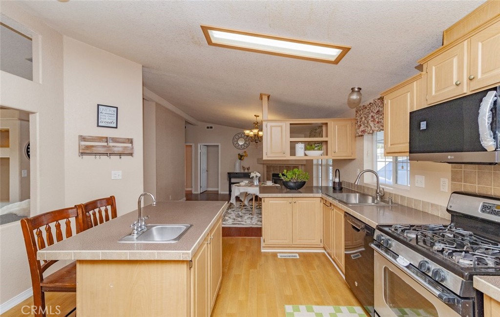 Manufactured In Park for sale at 1616 S Euclid, Anaheim CA featuring 4 beds and 2 baths