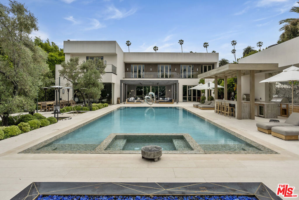 Residential Lease for rent at 616 N Beverly Drive, Beverly Hills CA featuring 7 beds and 13 baths