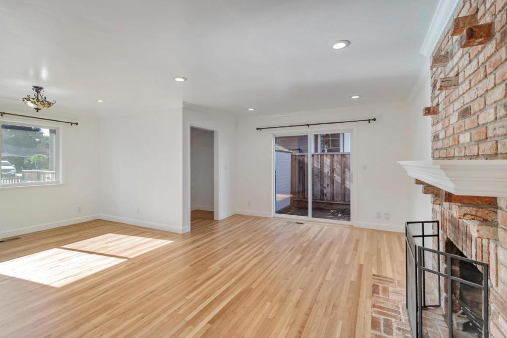 Residential Lease for rent at 123 Dunsmuir Way, Menlo Park CA featuring 3 beds and 2 baths