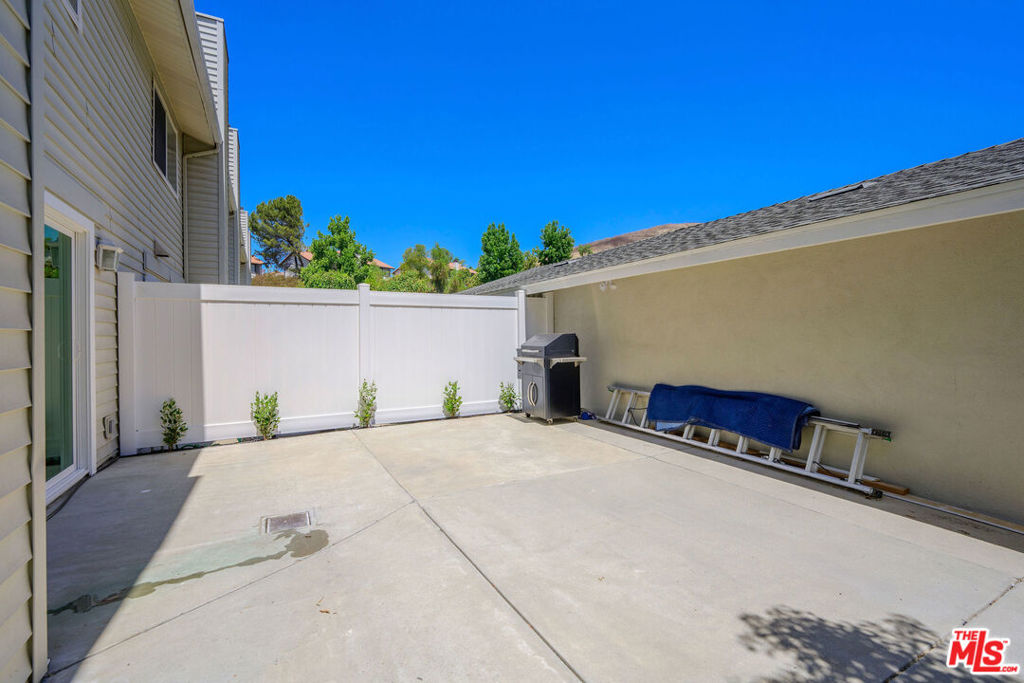 Residential for sale at 26250 Alizia Canyon Drive, Calabasas CA featuring 2 beds and 3 baths