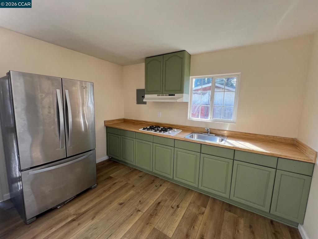 Residential Lease for rent at 1513 5th, Concord CA featuring 1 bed and 1 bath