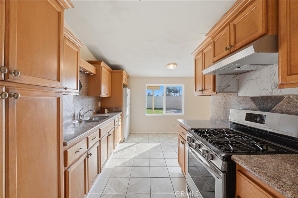 Residential for sale at 25339 Juanita, Moreno Valley CA featuring 3 beds and 2 baths