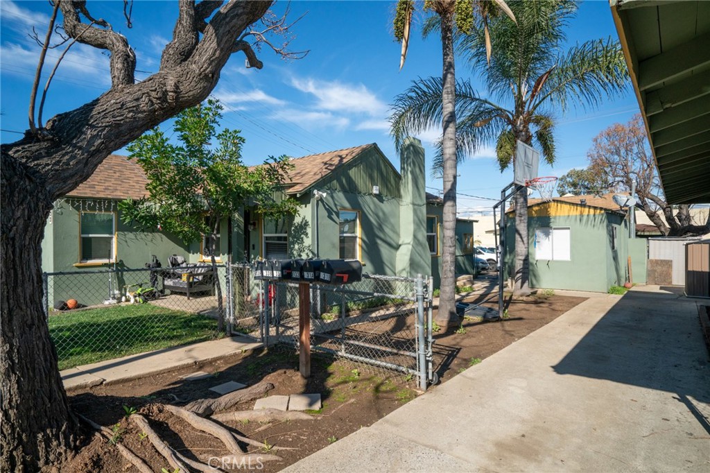 Residential Income for sale at 929 933 W 7th Street, Corona CA