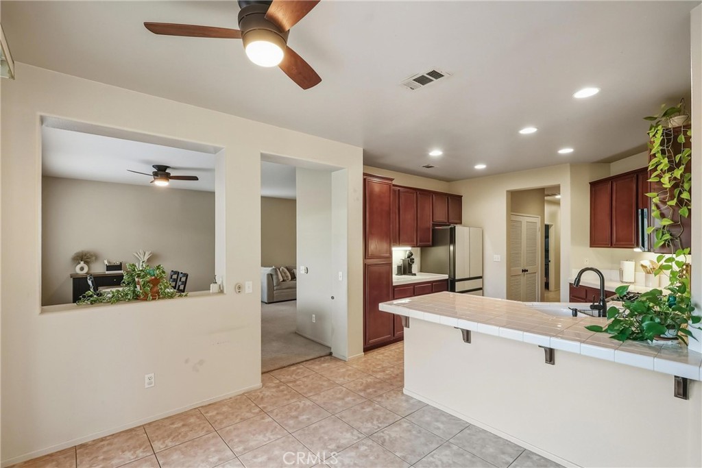 Residential for sale at 1285 Faithful, San Jacinto CA featuring 3 beds and 2 baths