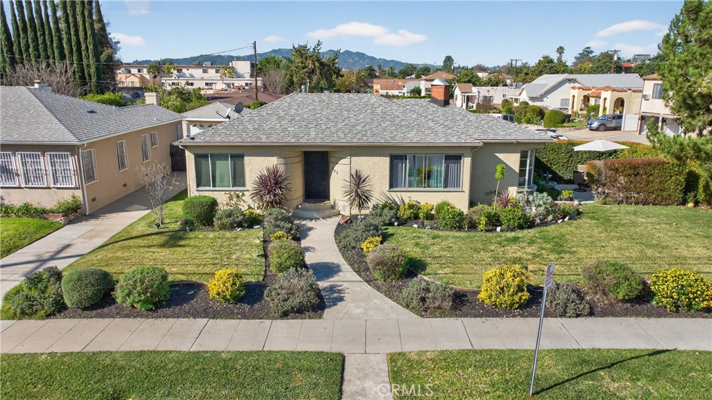 Residential for sale at 807 S Verdugo Rd, Glendale CA featuring 2 beds and 2 baths