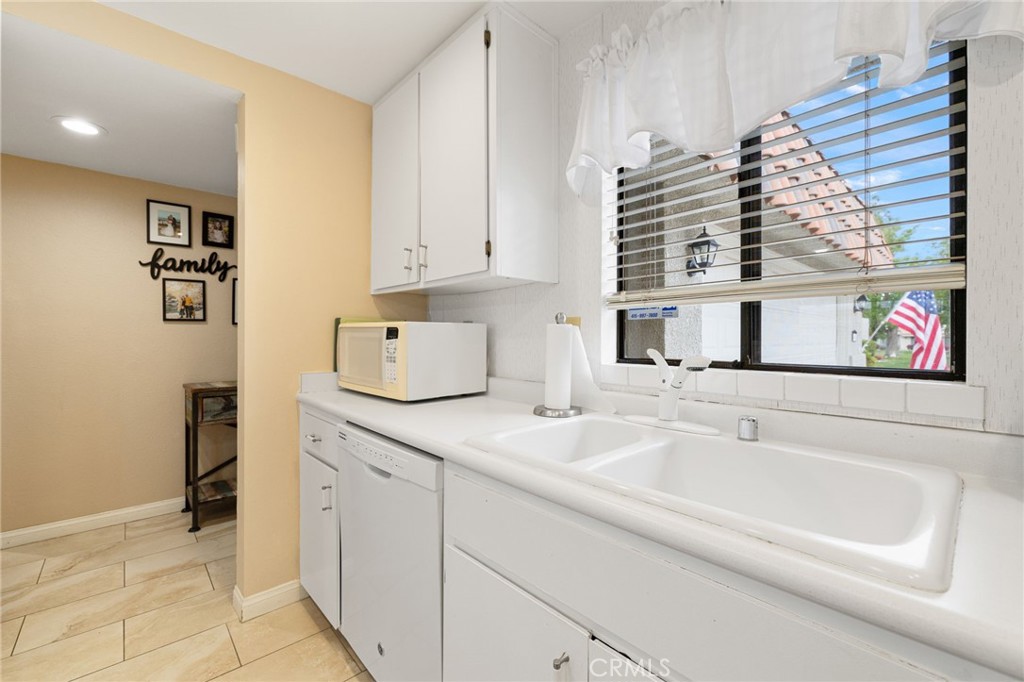 Residential for sale at 40963 Interlachen Lane, Palm Desert CA featuring 2 beds and 2 baths