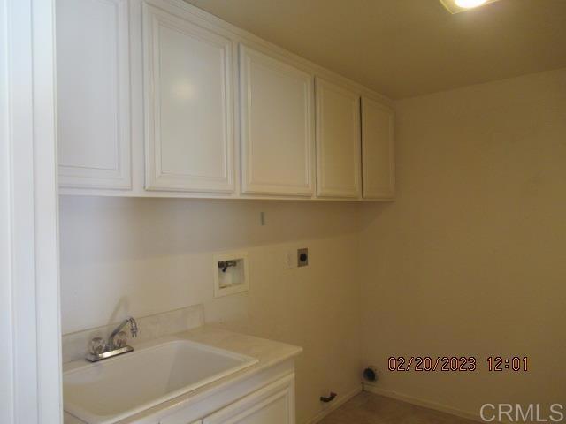 Residential Lease for rent at 2560 Green Valley, Chula Vista CA featuring 4 beds and 3 baths