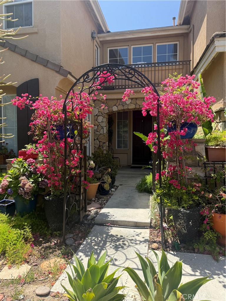 Residential for sale at 1758 Par Four, Corona CA featuring 4 beds and 3 baths