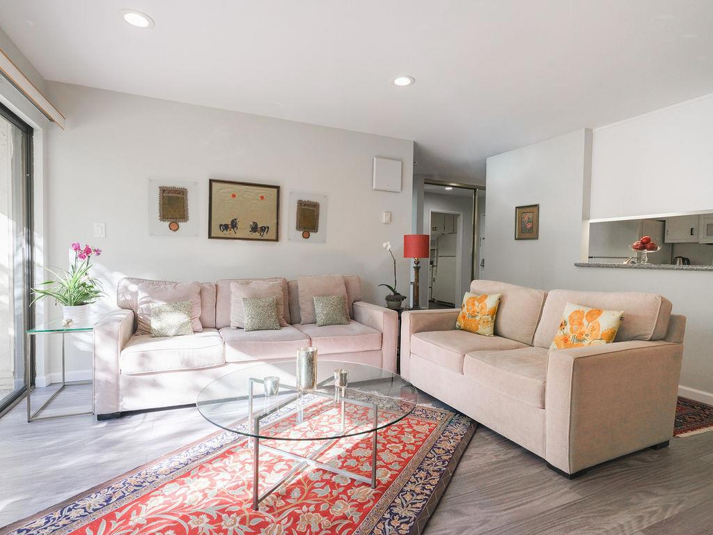 Residential for sale at 3222 Glendora 105, San Mateo CA featuring 1 bed and 1 bath