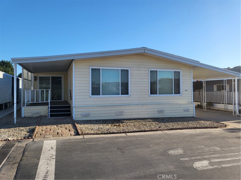 Manufactured In Park for sale at 305 Sunrise Terrace, Arroyo Grande CA featuring 2 beds and 2 baths