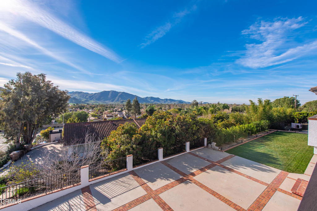 Residential for sale at 2207 Terra Bella Lane, Camarillo CA featuring 6 beds and 3 baths