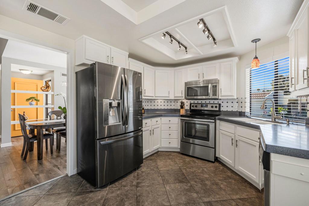 Residential for sale at 34831 Calle Sestao, Cathedral City CA featuring 2 beds and 2 baths