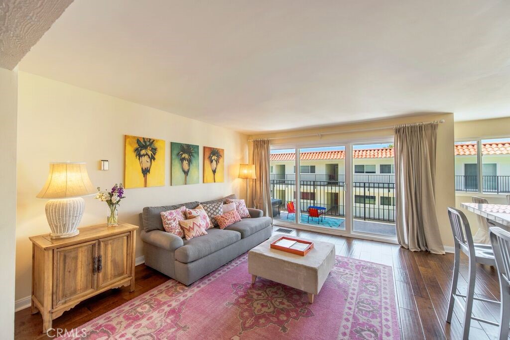 Residential Lease for rent at 1720 Ardmore 227, Hermosa Beach CA featuring 2 beds and 2 baths