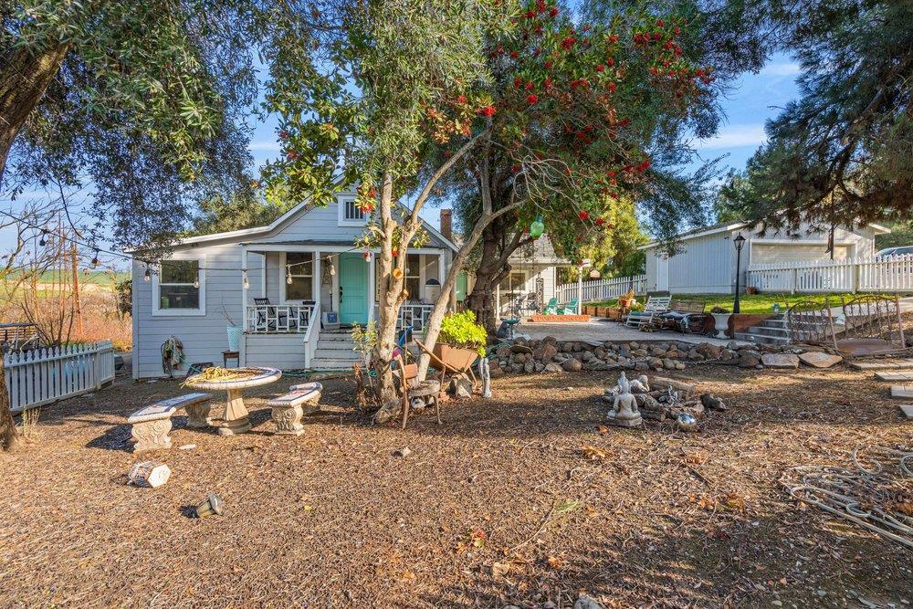 Residential for sale at 7250 Southside Road, Hollister CA featuring 3 beds and 2 baths