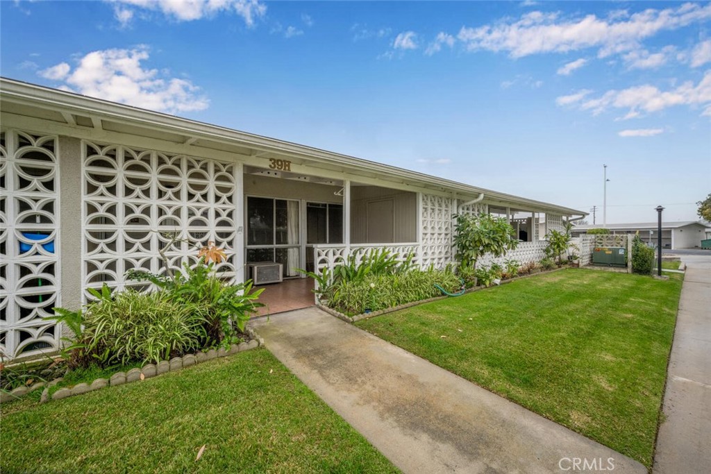 Residential for sale at 1624 Merion Way 39H, Seal Beach CA featuring 1 bed and 1 bath