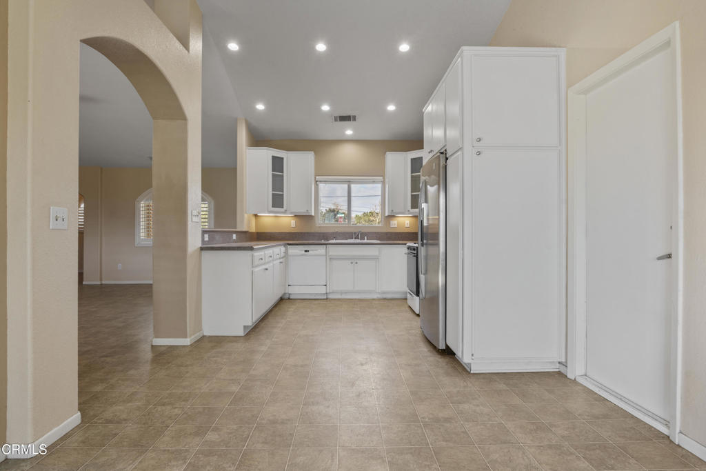 Residential for sale at 17355 La Junta Street, Hesperia CA featuring 3 beds and 2 baths