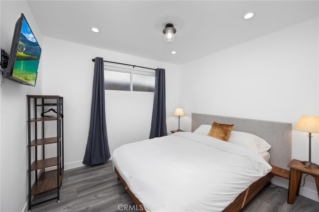 Residential Lease for rent at 618 E Buckthorn Street, Inglewood CA featuring 4 beds and 2 baths