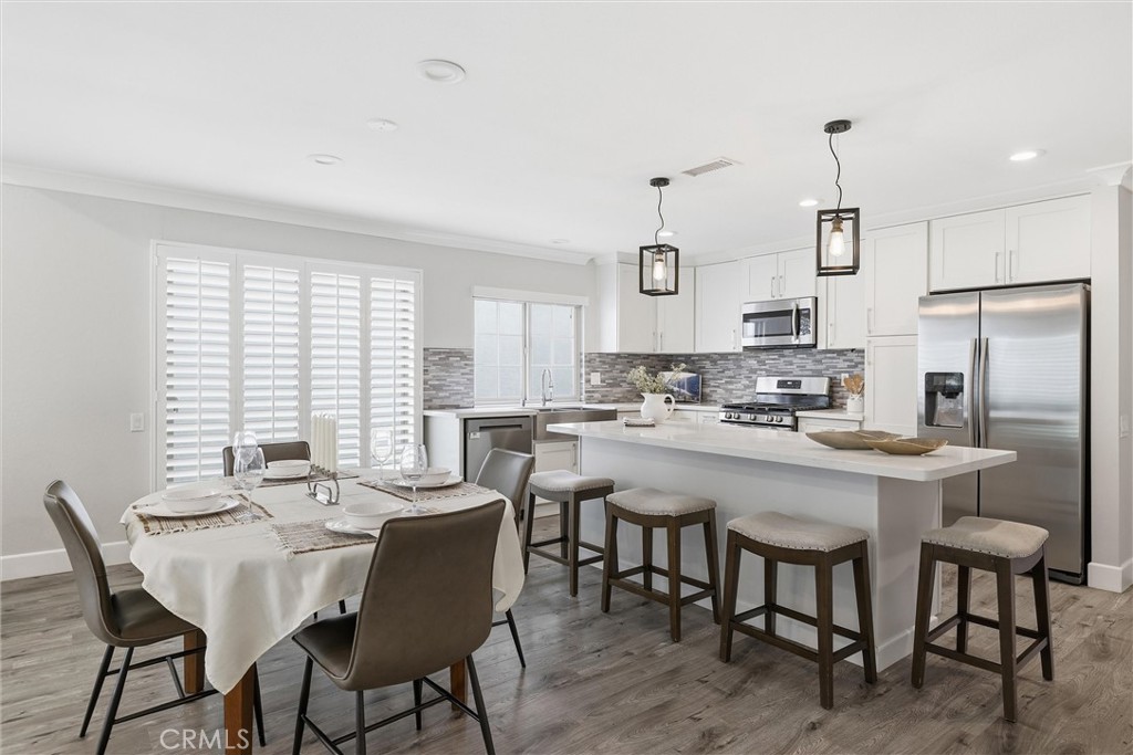 Residential for sale at 27880 Via Sarasate, Mission Viejo CA featuring 3 beds and 2 baths