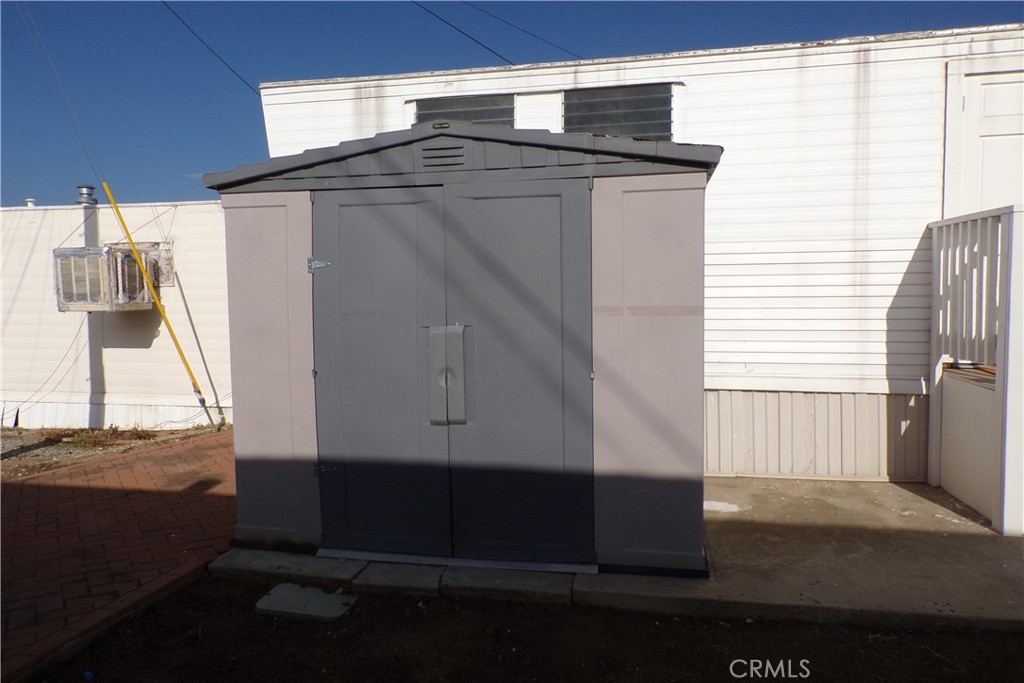 Residential Lease for rent at 34447 Yucaipa BLVD 16, Yucaipa CA featuring 1 bed and 1 bath