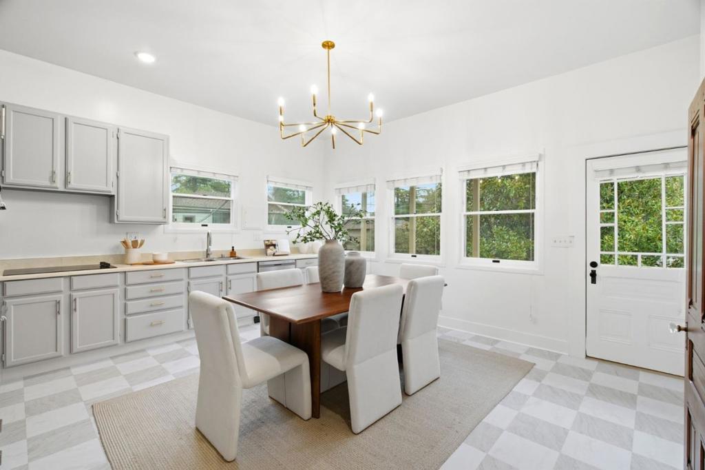 Residential for sale at 256 Los Gatos Boulevard, Los Gatos CA featuring 5 beds and 6 baths