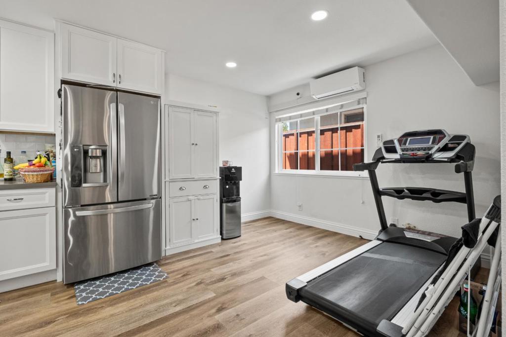 Residential Lease for rent at 197 Nottingham Avenue, Redwood City CA featuring 2 beds and 2 baths