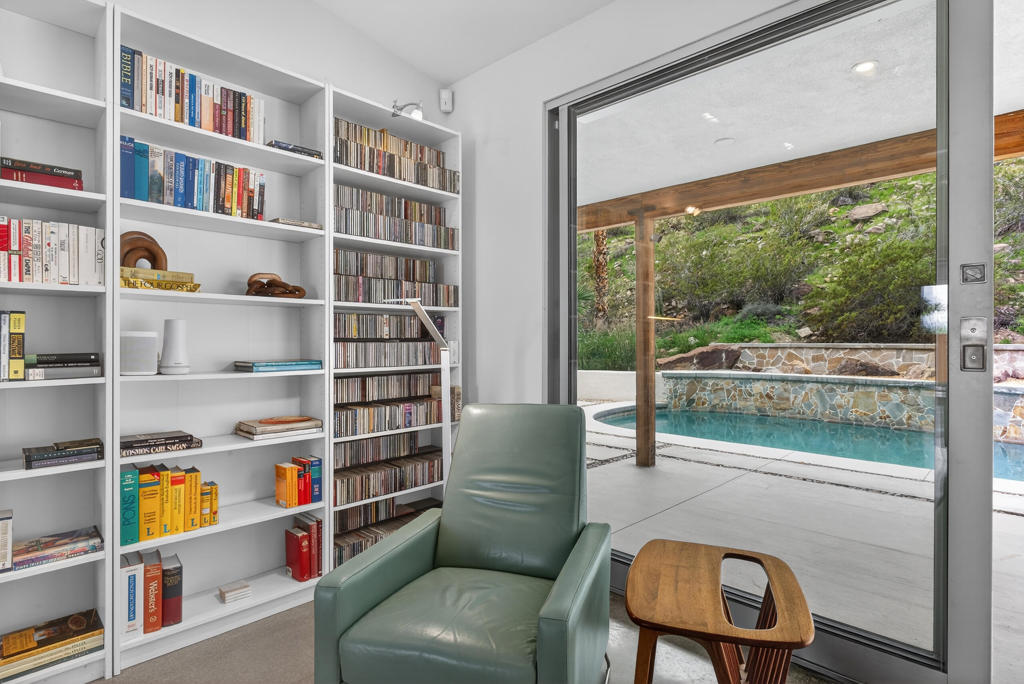 Residential for sale at 2111 S Camino Barranca, Palm Springs CA featuring 4 beds and 3 baths