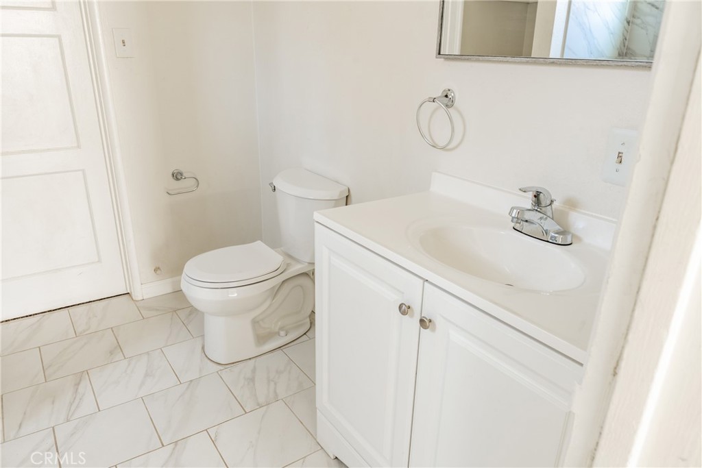 Residential for sale at 1102 E 18th Street, Bakersfield CA featuring 2 beds and 1 bath