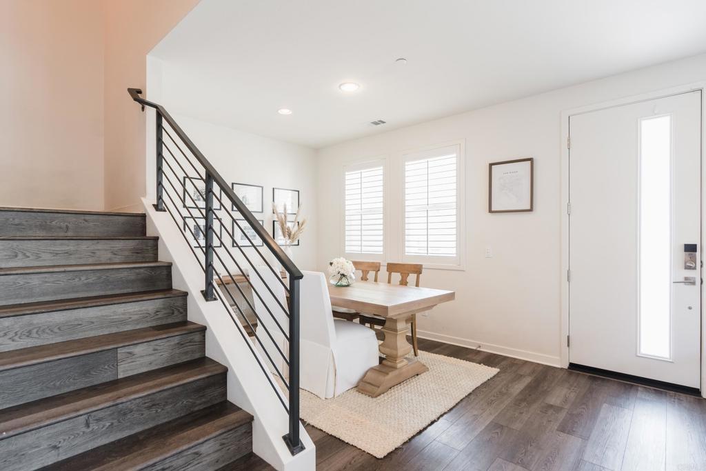 Residential Lease for rent at 2052 Quarter Loop 1, Chula Vista CA featuring 3 beds and 3 baths