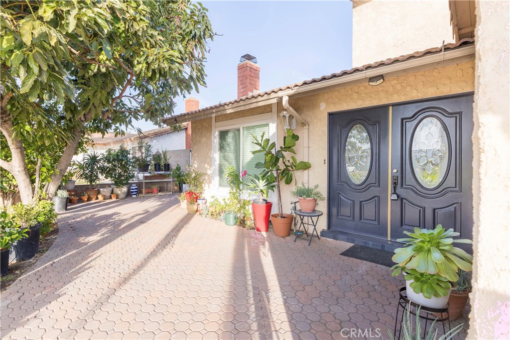 Residential Lease for rent at 13363 Norton, Chino CA featuring 3 beds and 2 baths